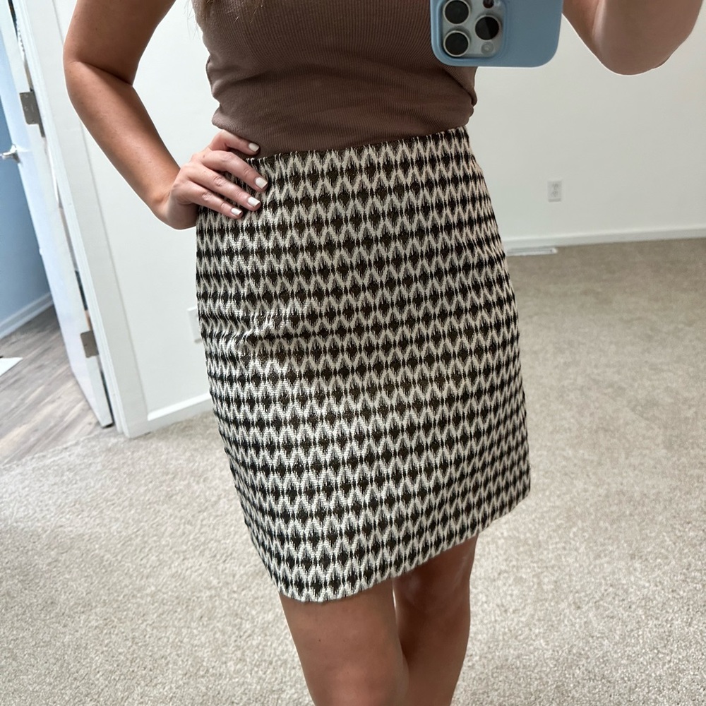 New LOFT Petite Pencil Skirt with gold and black design